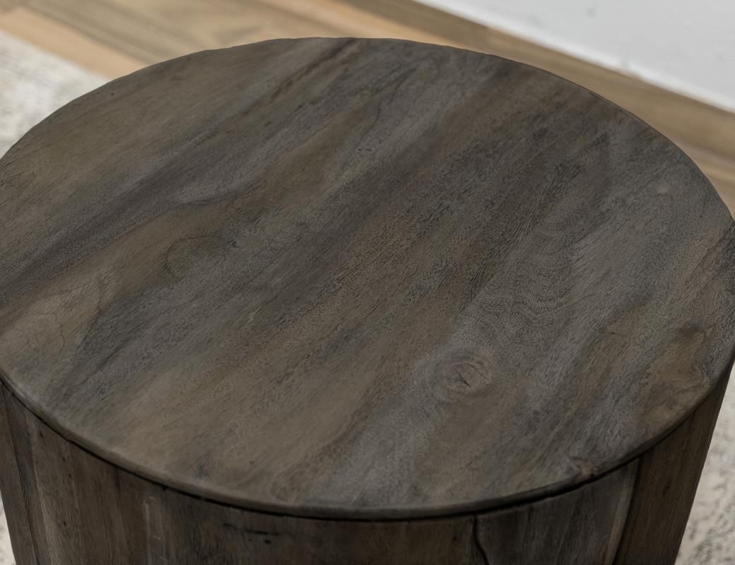 BALAM BLACK - 4421 CHAIRSIDE TABLE
