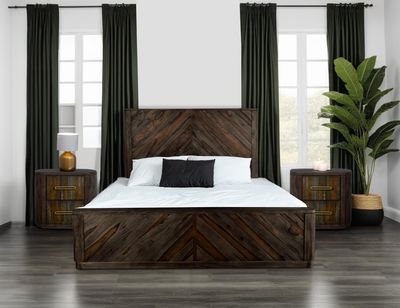 BALAM BLACK - 4421 QUEEN BED