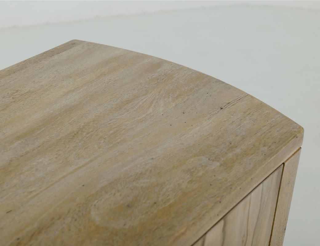 BALAM WHITE - 4322 CONSOLE