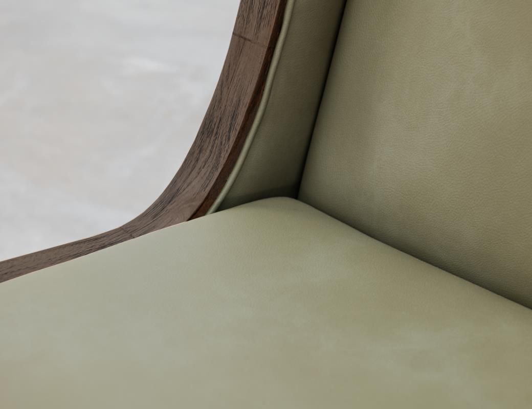 BALAM BLACK - 4421 UPHOLSTERED CHAIR - GN
