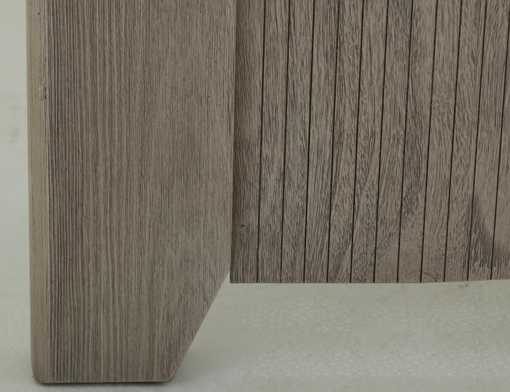 RIDGE - 3681 QUEEN BED