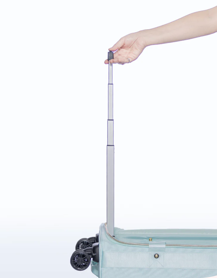 Rac n&#39; Roll Built-in Medium Dance Bag with Rack