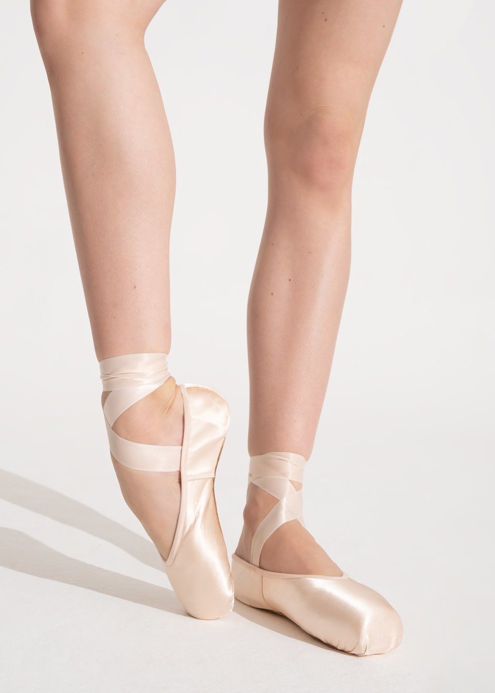 Nikolay Starpointe Pointe Shoe