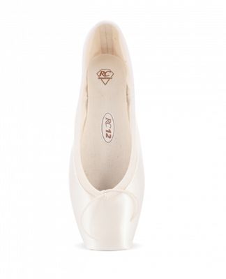 RC-12 Pristine R-Class Quiet Pointe Shoe