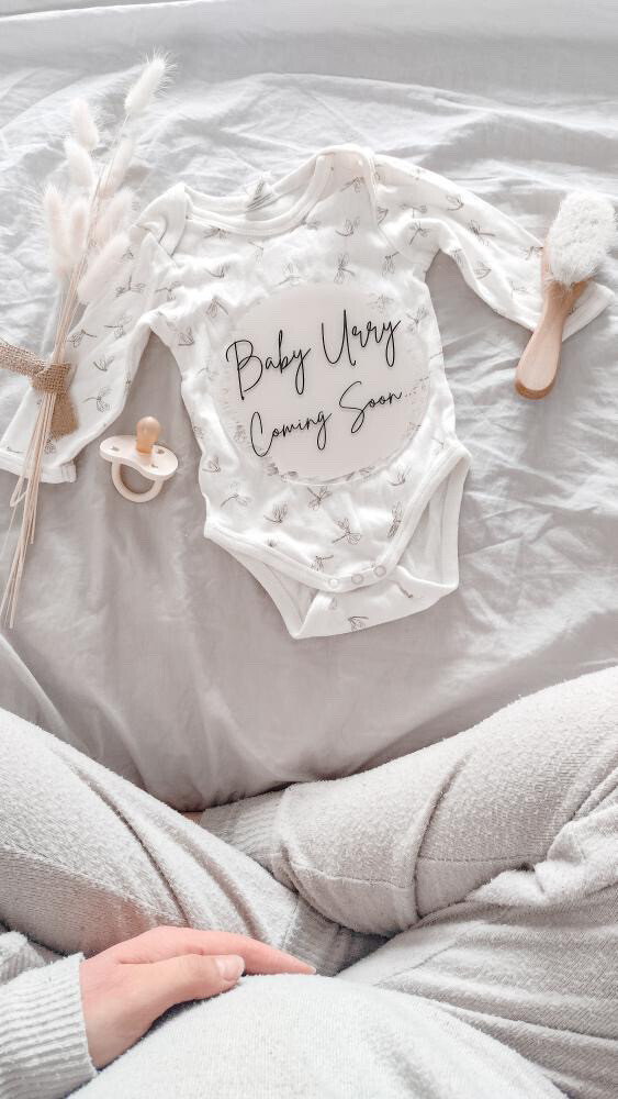 Acrylic Pregnancy Announcement Disc