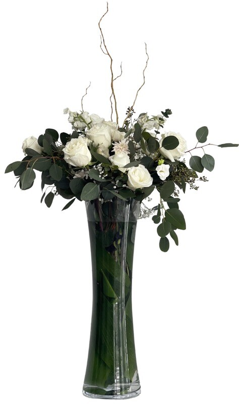 Soft &amp; Flowy Floor Level Arrangements