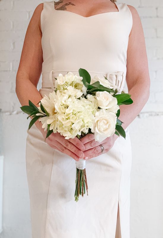 Simple &amp; Petite Brides Bouquet