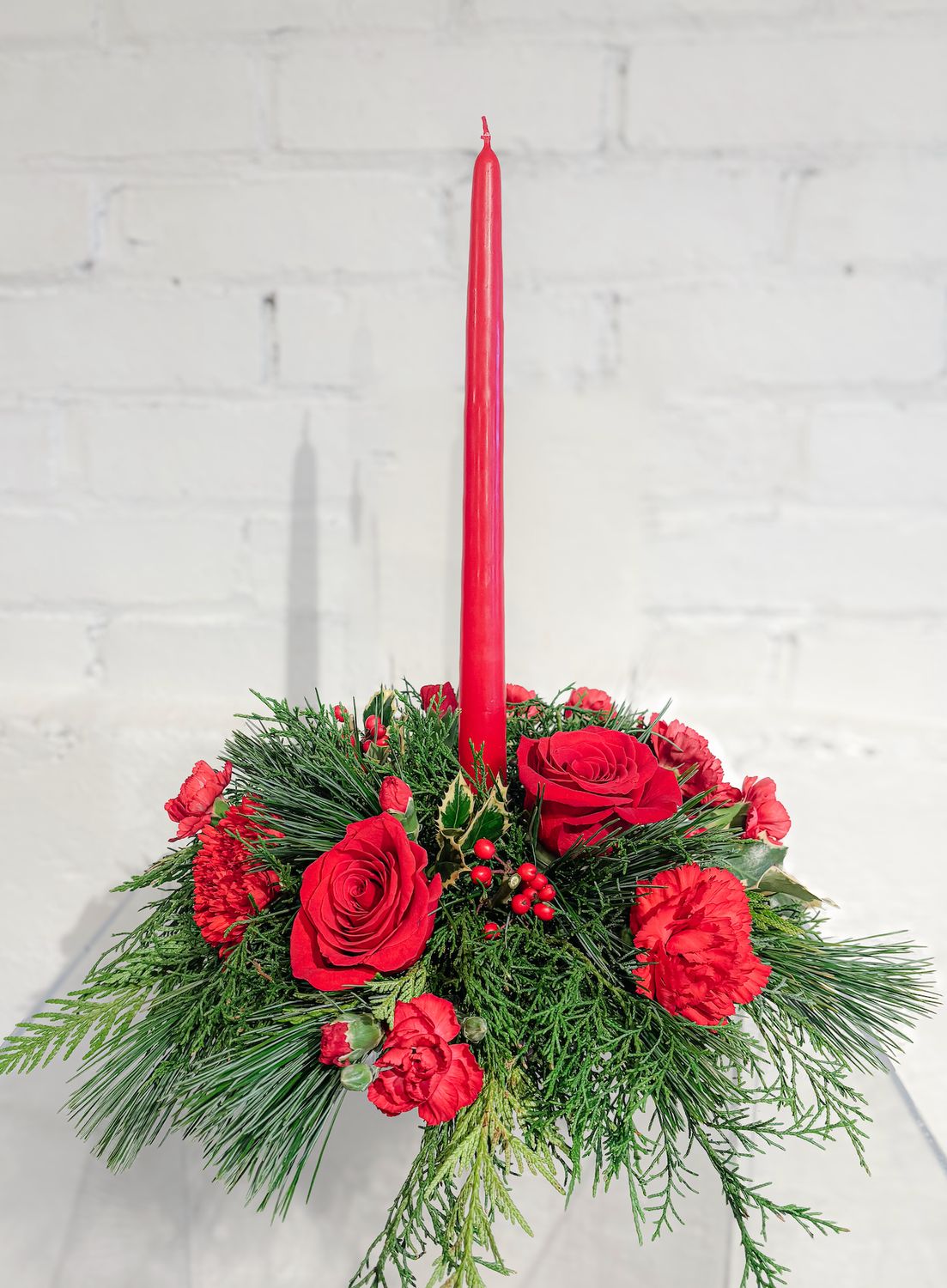 All Red Centrepiece, Size: Small