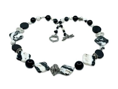 Black & White Stone Bead Necklace