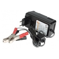 CHARGEUR BATTERIE SUPER B