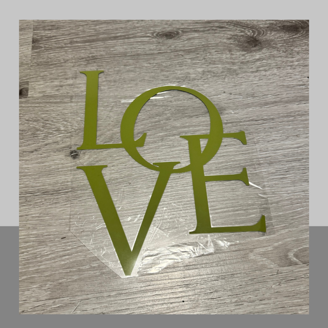 Bügelbild   "LOVE" helles oliv - RUBANO Bügelbild   "LOVE" helles oliv - RUBANO