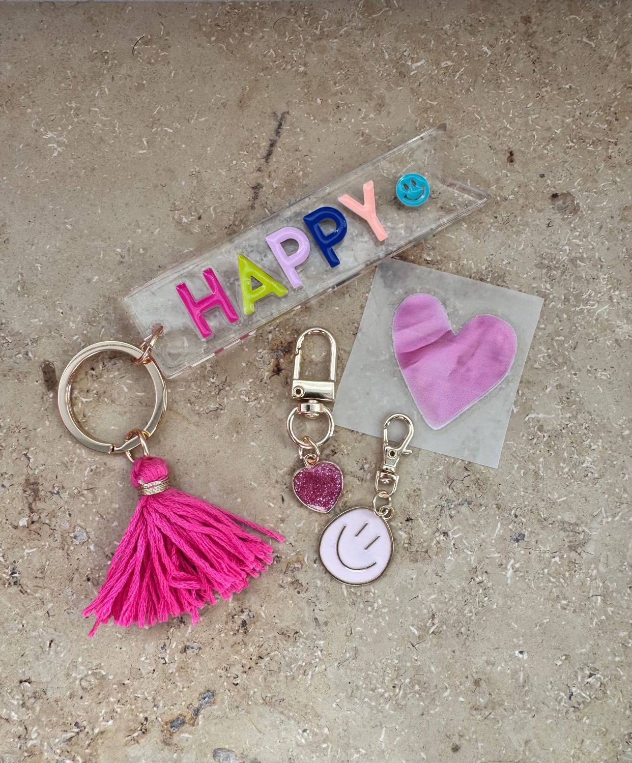 Anhängerset 4 teilig HAPPY pink SUTRI Anhängerset 4 teilig HAPPY pink SUTRI