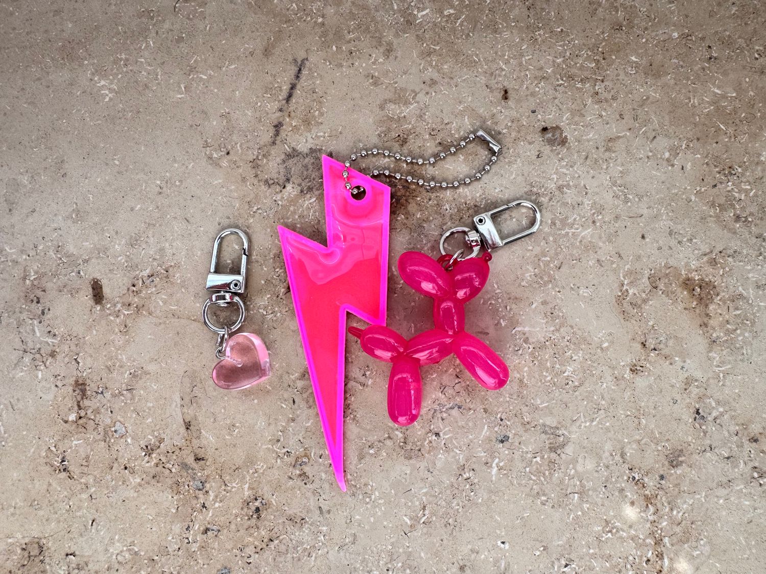 Anhängerset 3 teilig pink SUTRI Anhängerset 3 teilig pink SUTRI