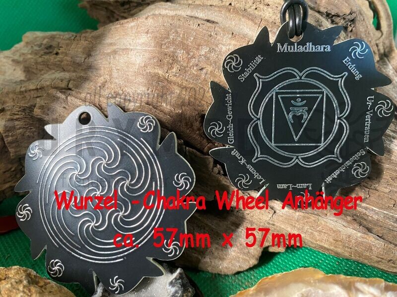 Chakren Anhänger Wheel Wurzel, schwarz, ca.57x57 mm, Zinn legiert, doppelseitig, Kupfer unterlegt Chakren Anhänger Wheel Wurzel, schwarz, ca.57x57 mm, Zinn legiert, doppelseitig, Kupfer unterlegt