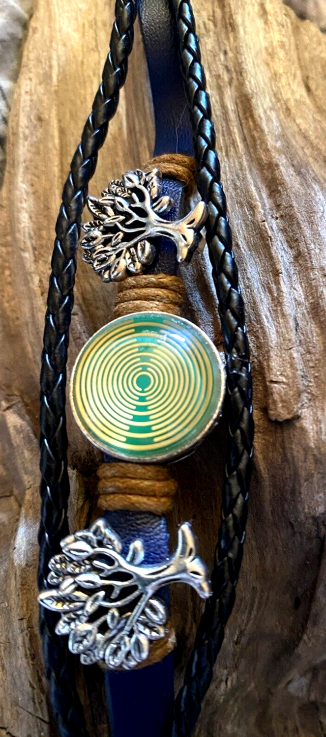 Armband-mehrsträngig, Baum des Lebens, blau, Symbol Lakhovsky MWO Schwingkreis Oszillator Antenne (stromlos), grüne Disc gold legiert + Kupfer unterlegt ca. 18 mm hinter Glas,Einhak Verschluss