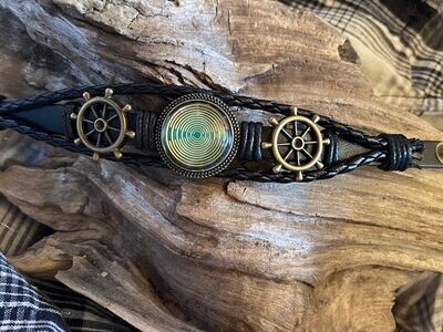 Armband-mehrsträngig, Schiffslenkrad, schwarz, Symbol Lakhovsky MWO Schwingkreis Oszillator Antenne (stromlos), grüne Disc gold legiert + Kupfer unterlegt ca. 18 mm hinter Glas, Druckknopf Verschluss Armband-mehrsträngig, Schiffslenkrad, schwarz, Symbol Lakhovsky MWO Schwingkreis Oszillator Antenne (stromlos), grüne Disc gold legiert + Kupfer unterlegt ca. 18 mm hinter Glas, Druckknopf Verschluss