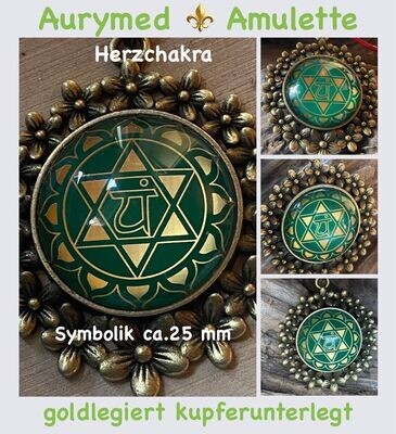 Amulette - Chakremy bronzefarbend, Herzchakra, Disc in grün hinter Glas mit ca.25 mm Durchmesser, Disc Gold legiert, Kupfer unterlegt Amulette - Chakremy bronzefarbend, Herzchakra, Disc in grün hinter Glas mit ca.25 mm Durchmesser, Disc Gold legiert, Kupfer unterlegt