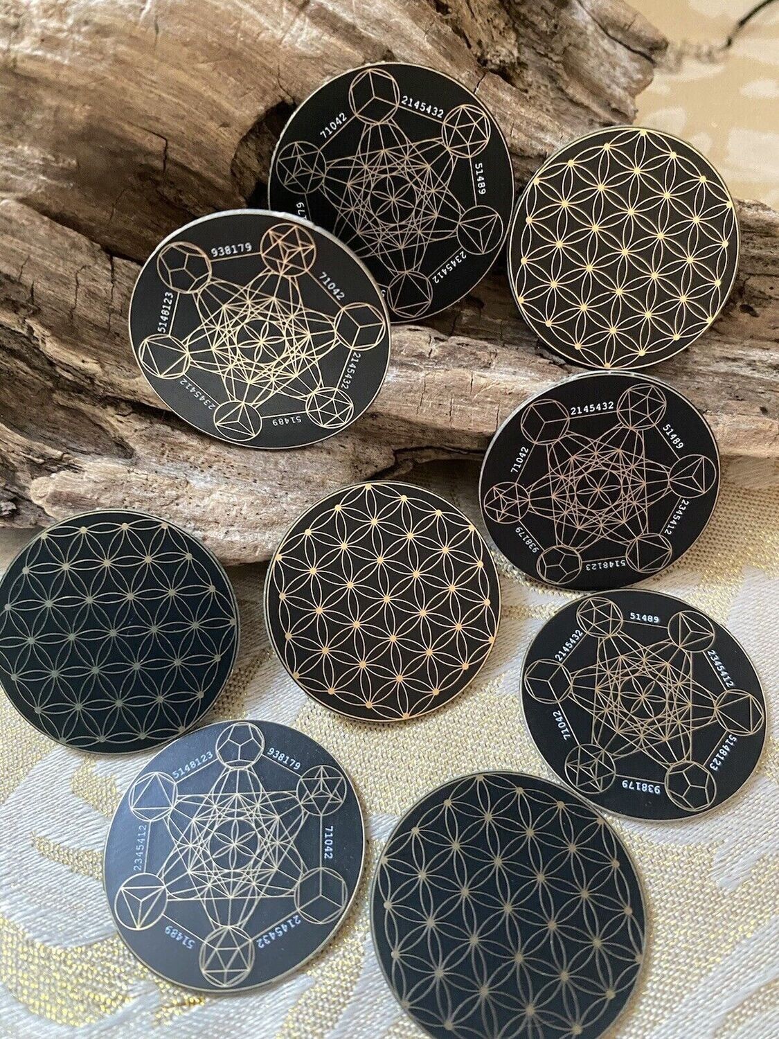 30 mm Disc  - 30 Stück Set - Blume des Lebens - Metatron, Gold Legierung, Kupfer unterlegt, nachtschwarz - mit oder ohne PLA Ring
