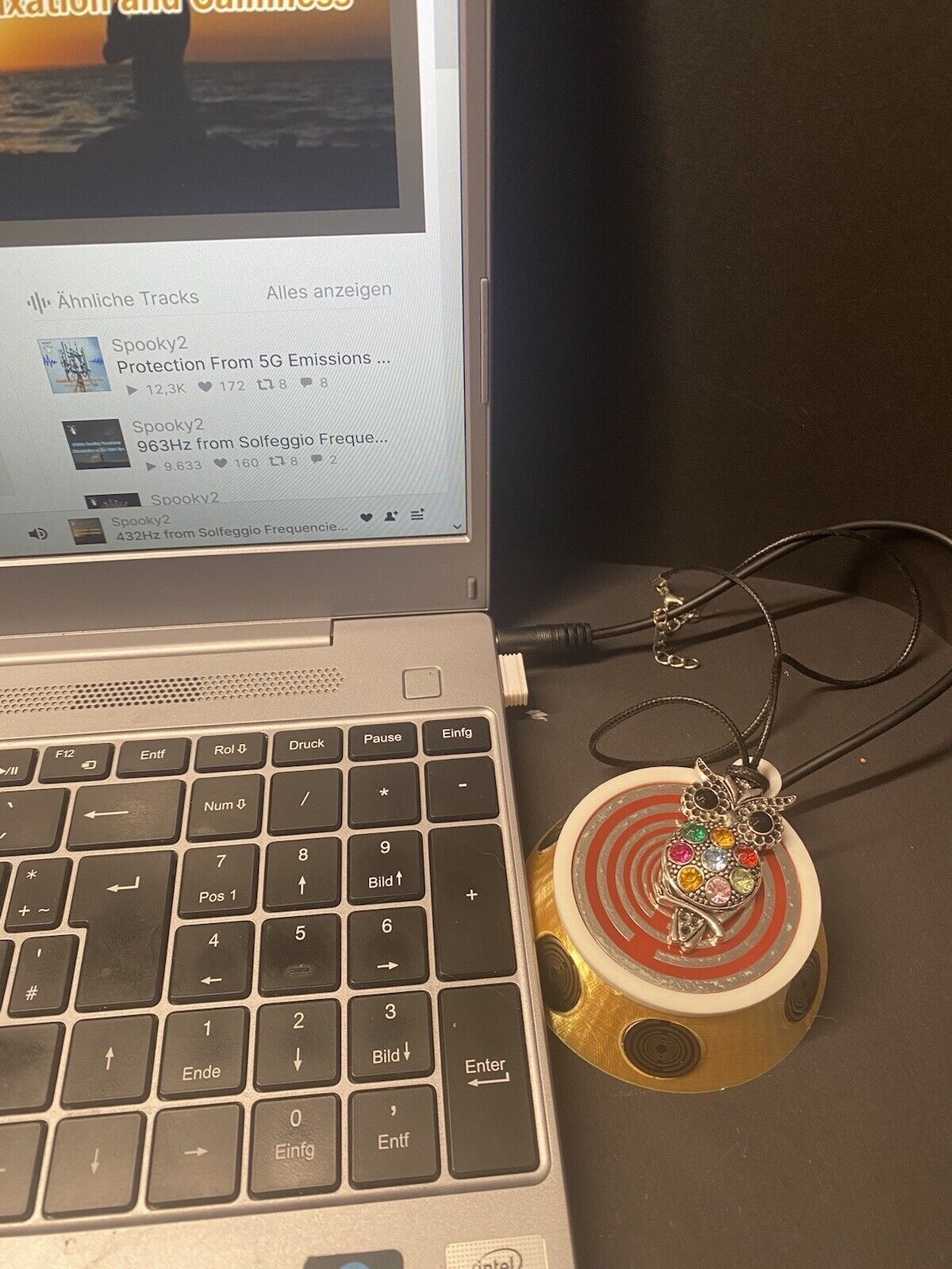 50 mm VibraNex UFO - silk golden, Oberflächenplatte Zinn legiert