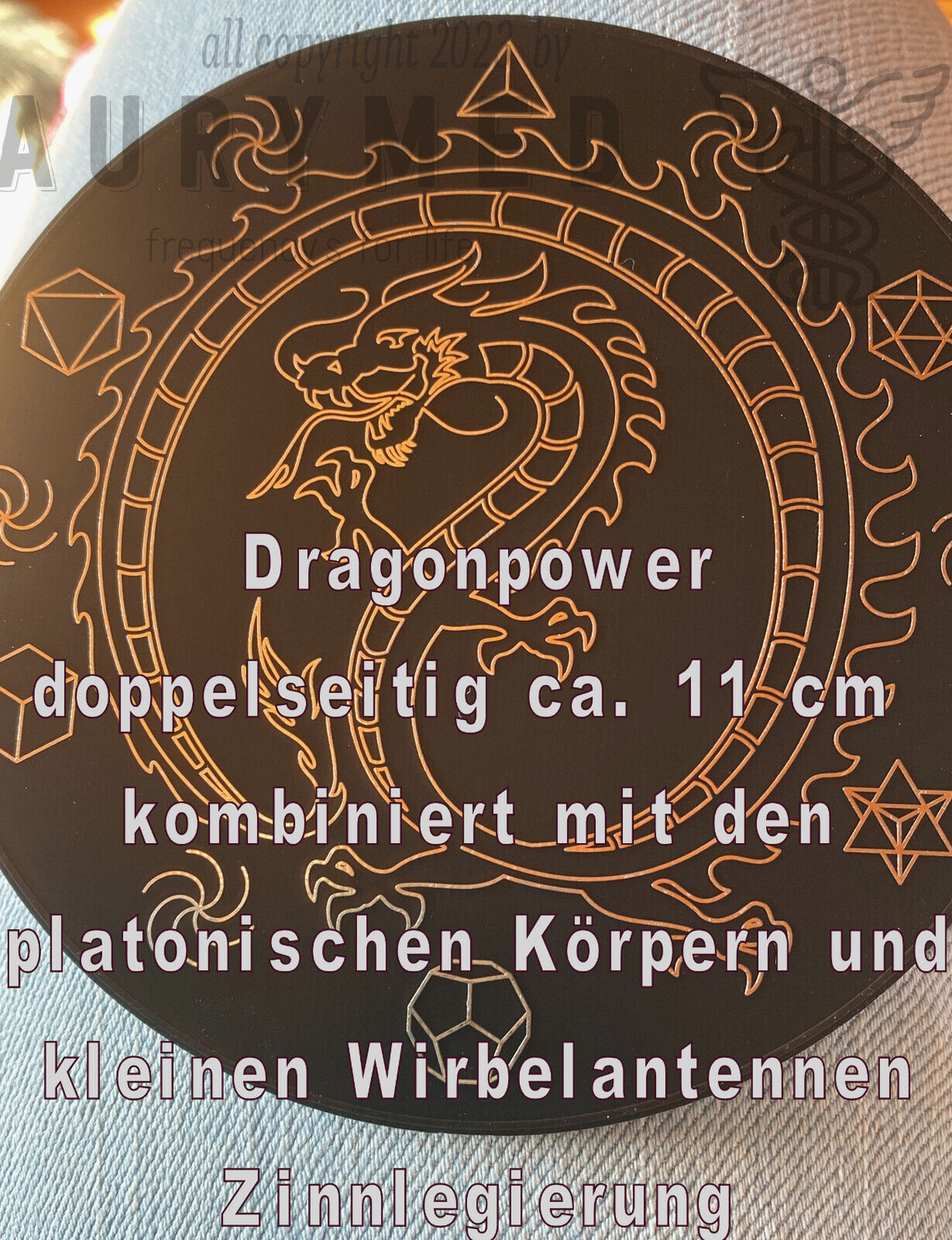 110 mm Disc - chinesischer Drache Dragon mit den platonischen Körpern trifft die 3 fach Triskele, doppelseitig, Zinn legiert, Kupfer unterlegt, nachtschwarz