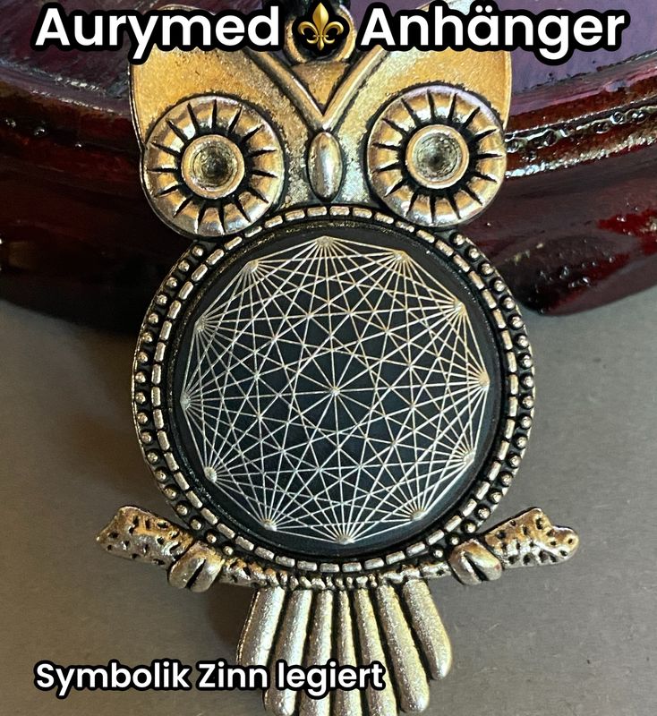 Krafttier Anhänger Eule - Dodecagram, nachtschwarzer Coin Kupfer unterlegt, Zinnlegierung, silberfarbende Fassung Krafttier Anhänger Eule - Dodecagram, nachtschwarzer Coin Kupfer unterlegt, Zinnlegierung, silberfarbende Fassung