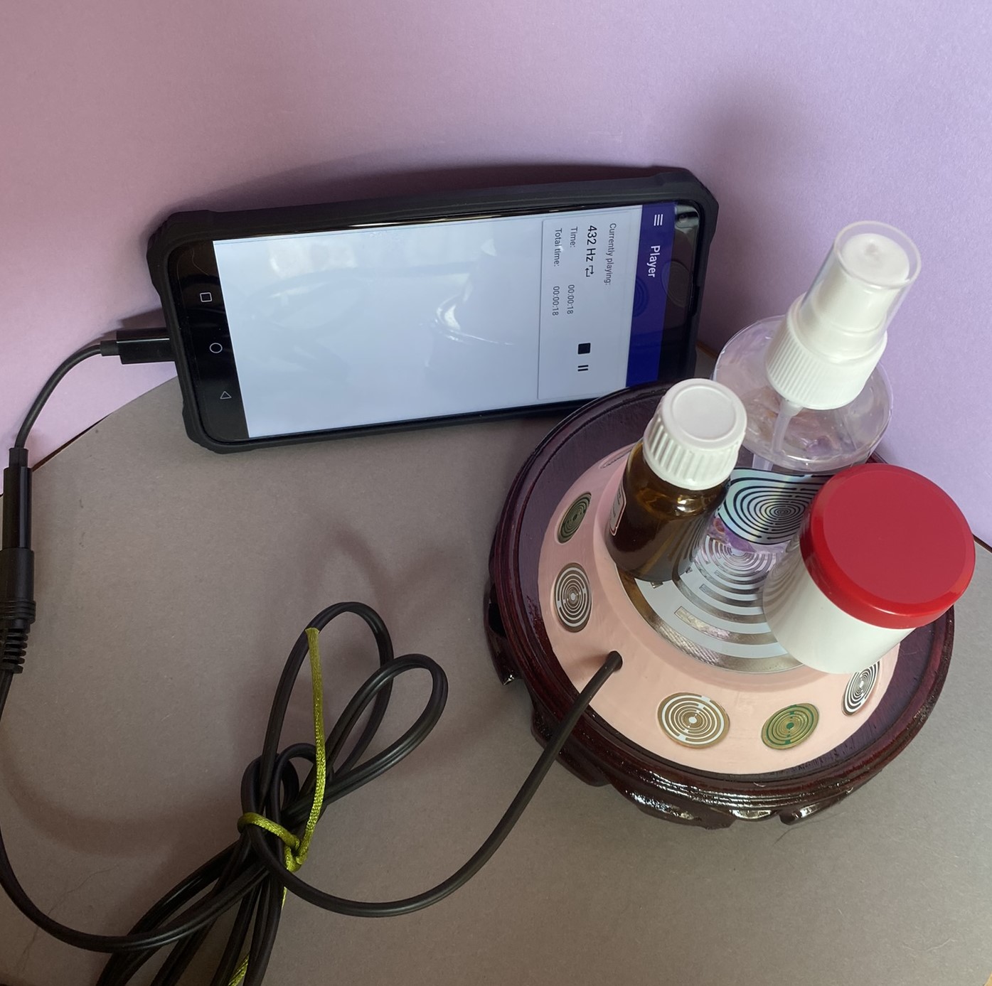 69 mm VibraNex UFO, 1 farbig, Oberflächenplatte Zinn legiert, Füllung Rosenquarz