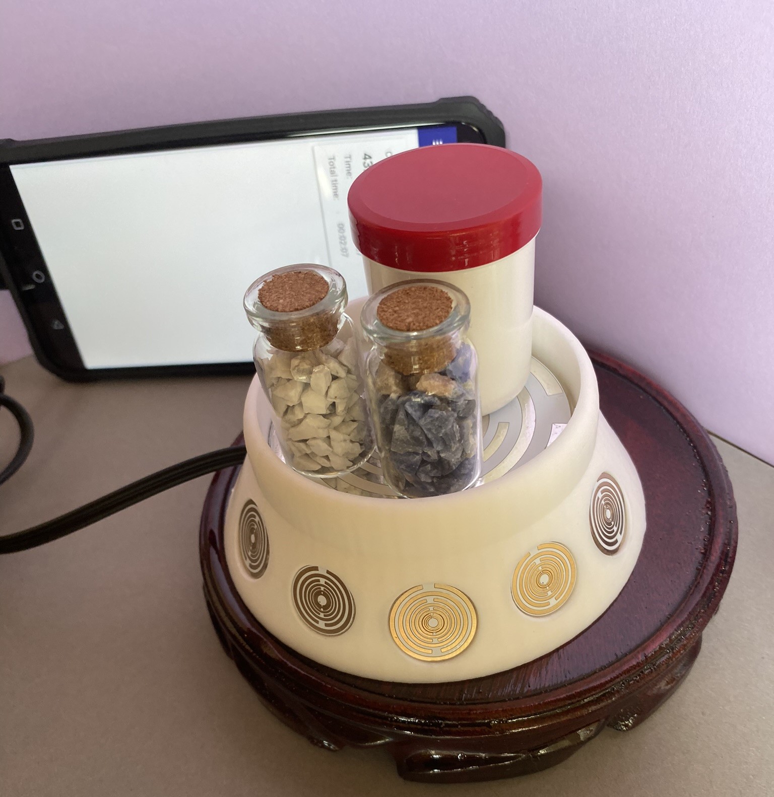 69 mm VibraNex Brunnen, 1 farbig, Oberflächensymbolik Zinn legiert, Füllung Bergkristall