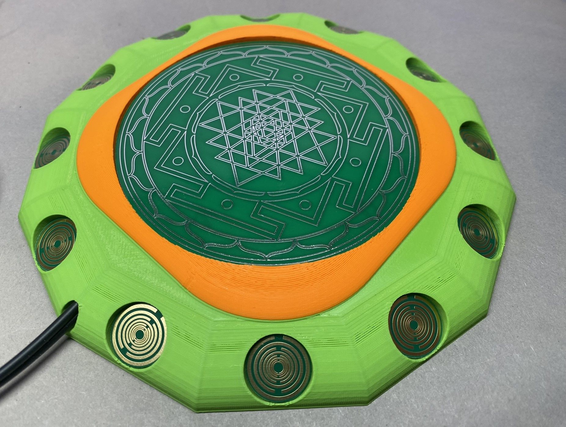 94 mm VibraNex flach,mehrfarbig, Oberflächenplatte Zinn legiert - EINZELSTÜCK