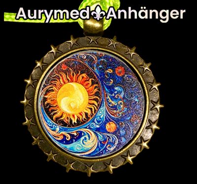 Amulette - bronzefarbend, Sonne Mond Himmel, Disc in regenbogenfarbend mit ca.25 mm Durchmesser Amulette - bronzefarbend, Sonne Mond Himmel, Disc in regenbogenfarbend mit ca.25 mm Durchmesser