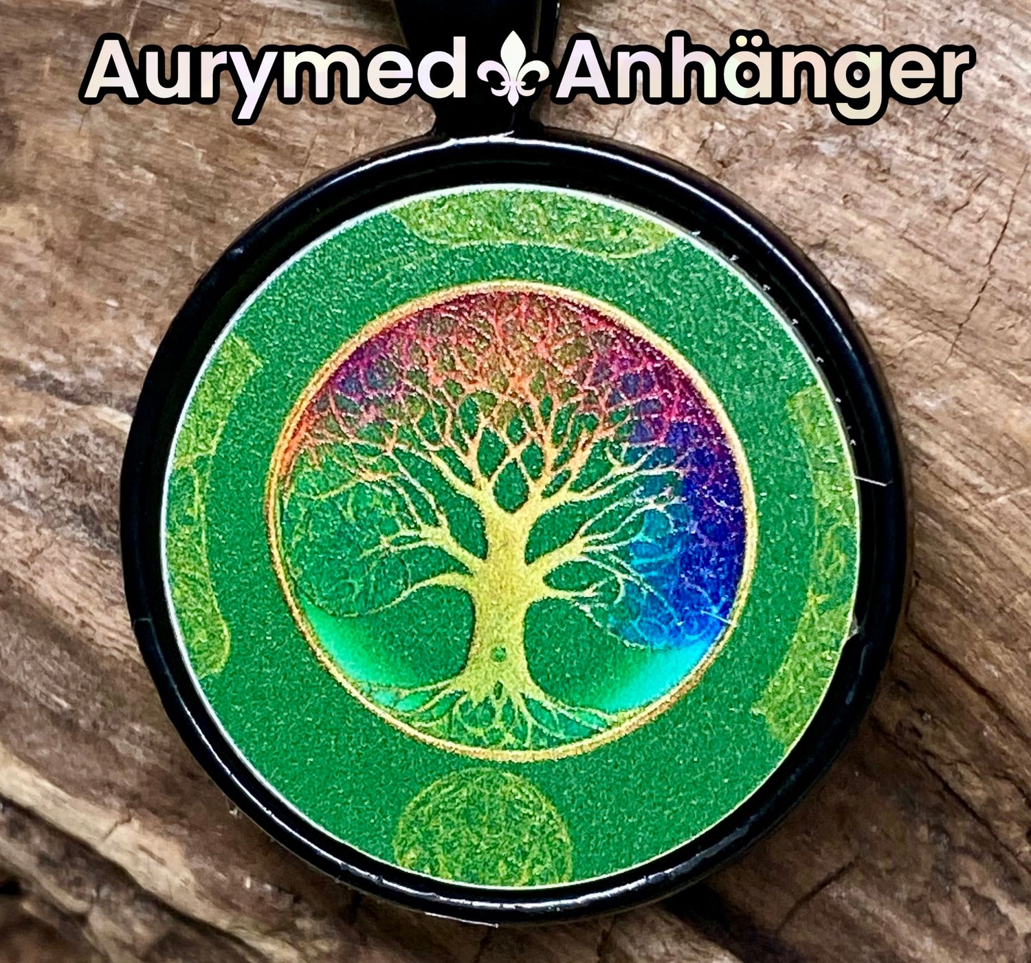 Amulette - schwarz, Baum des Lebens grün, Disc ca.25 mm Durchmesser,