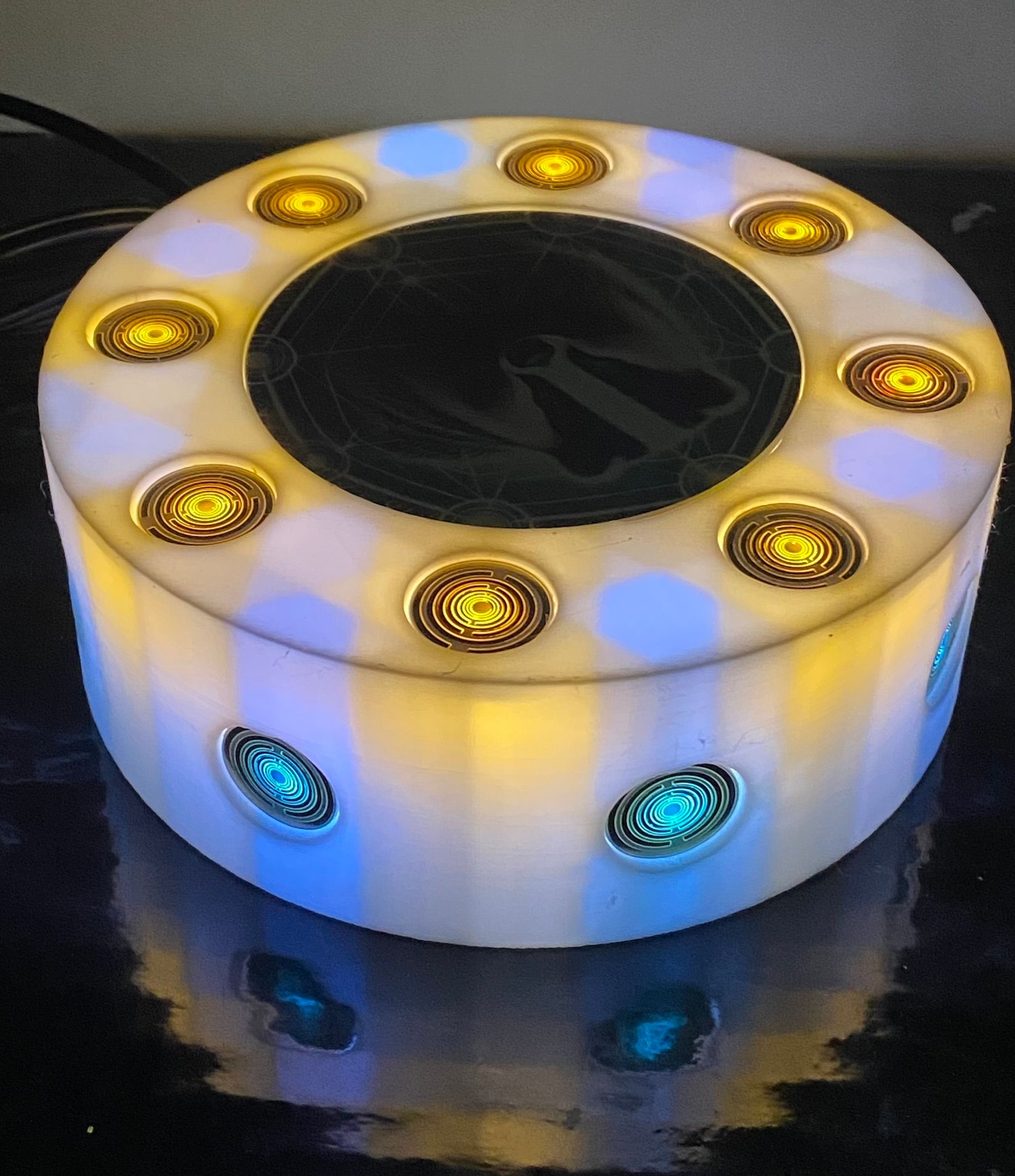 VibraNex LED Krafttier Dachs– LED- & Gehäusefarbe und Füllung frei wählbar