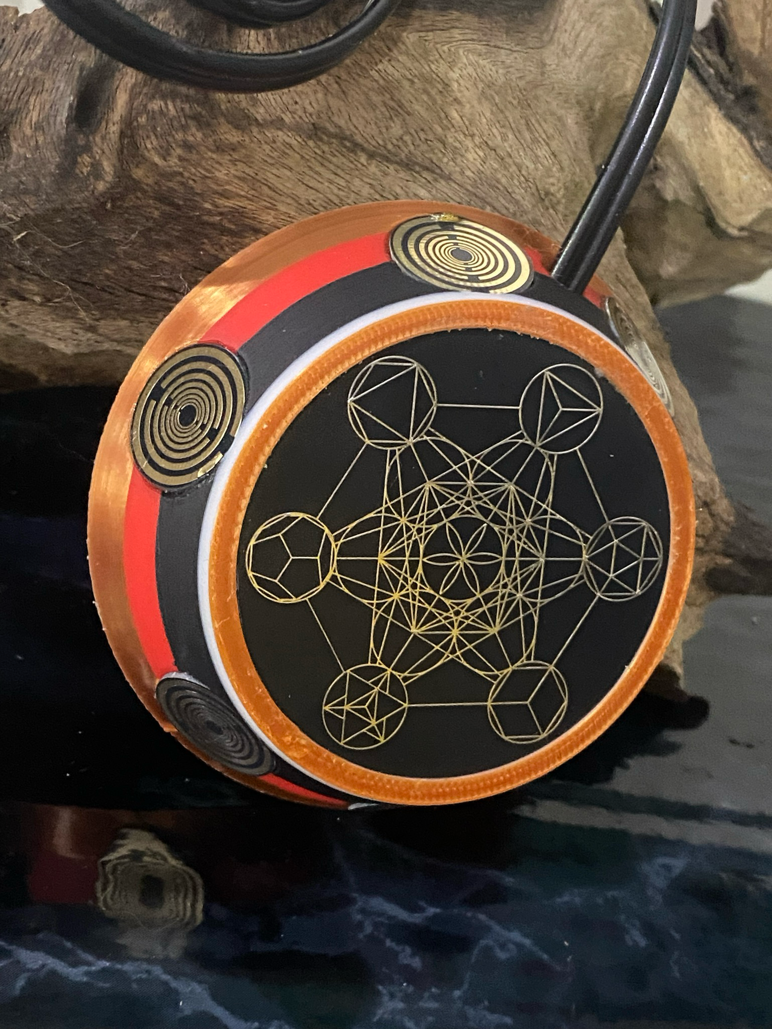 50 mm VibraNex UFO, 4 farbig, Oberflächenplatte Zinn legiert - EINZELSTÜCK