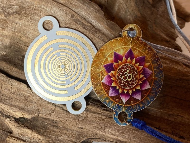 Armband - 1 Stück - Lakhovsky Symbol Antenne - Lotus Blüten Style Armband - 1 Stück - Lakhovsky Symbol Antenne - Lotus Blüten Style