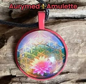 Amulette - rosa, Lotus Blüte mit der Blume des Lebens, Disc hinter Glas in bunt, ca.25 mm Durchmesser, Kupfer unterlegt