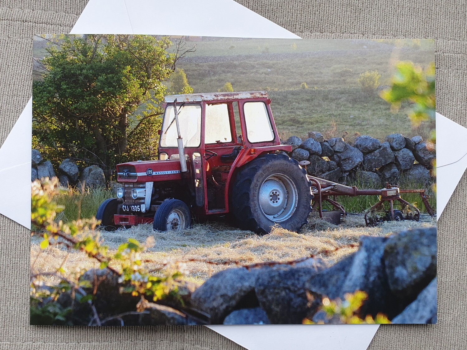 Farming Birthday card (blank) -Massey Ferguson 135 tractor