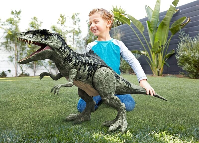 Jurrassic World Super Colossal Gigantosaurus