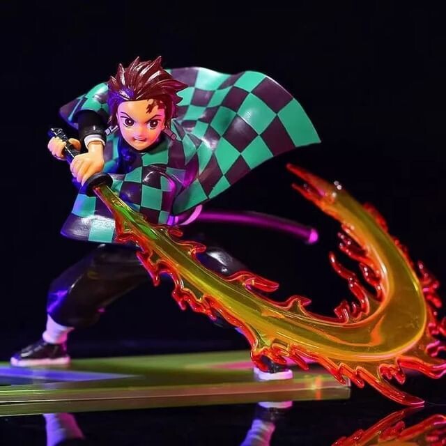 Estatua Demon Slayer Kamado Tanjirou 16cm Anime Action Figura Kimetsu No Yaiba Estatua PVC
