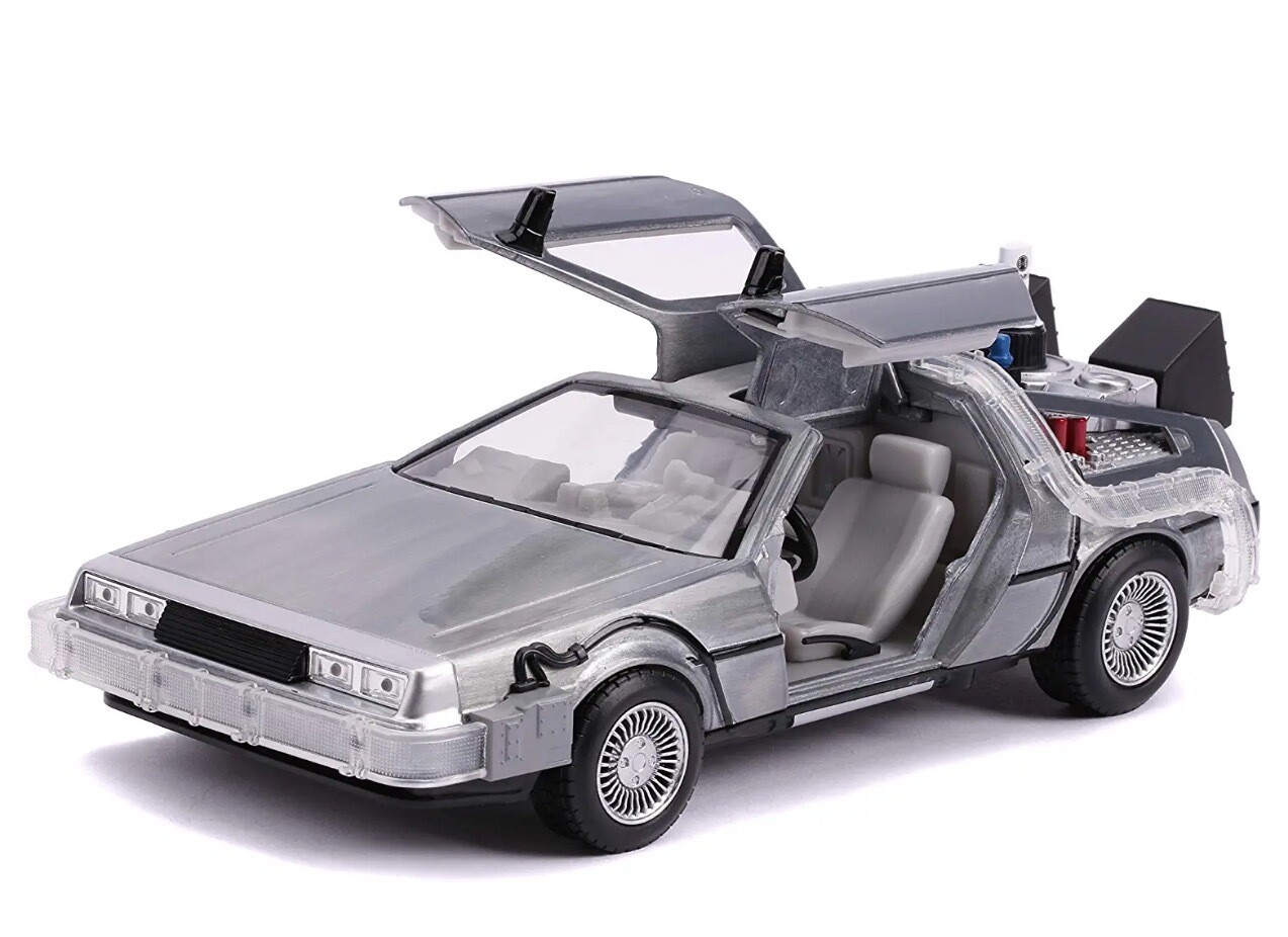 Vehiculo DeLorean Back to The Future 2 Time Machine con luces Jada 1:24 Diecast