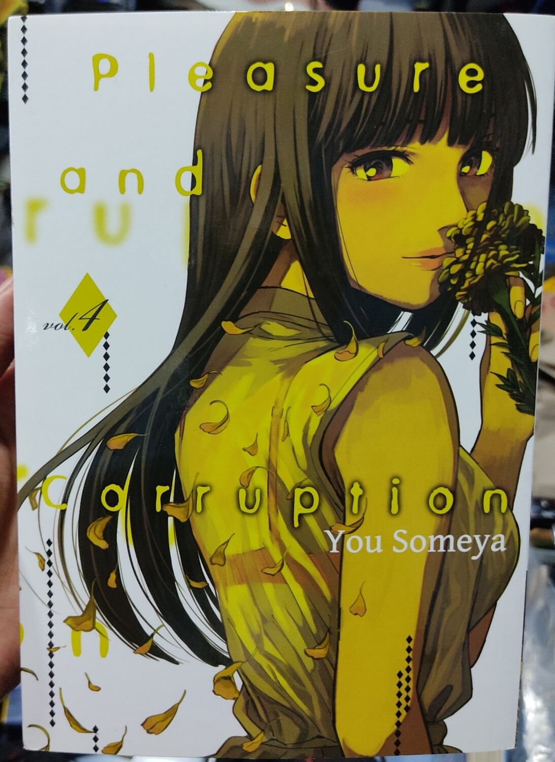 BA35-500 Pleasure and Corruption Manga Volumen 4 Ingles