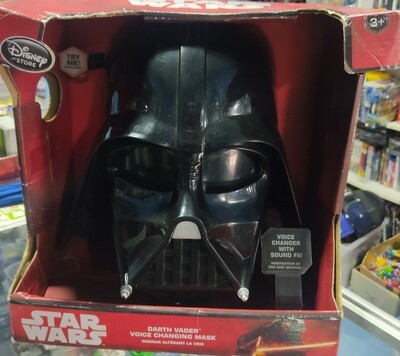 BAF! Darth Vader Voice Changing Mask Star Wars Mascara