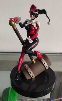 Harley Quinn Estatua DC Comics