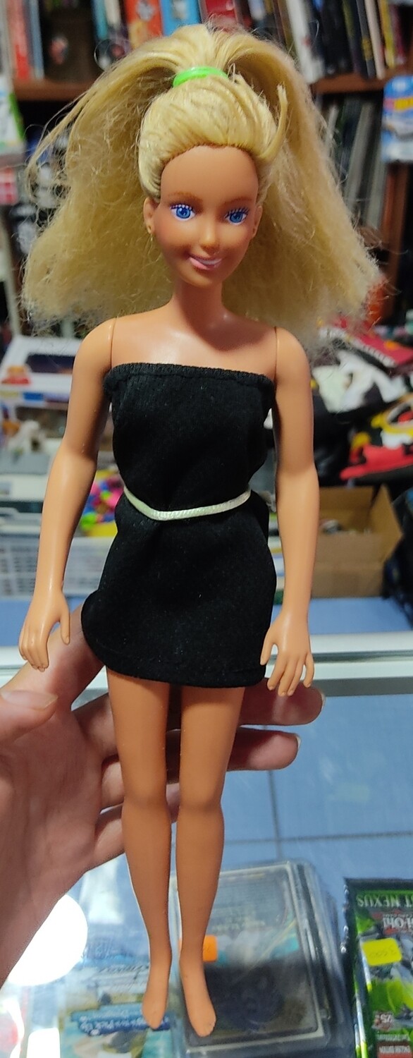 Barbie Muneca Vestido Negro Vintage