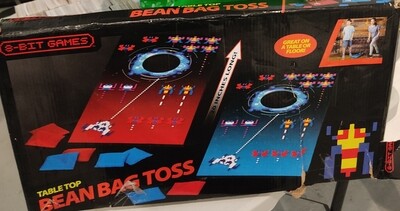 TS Table Top Bean Bag Toss Juego