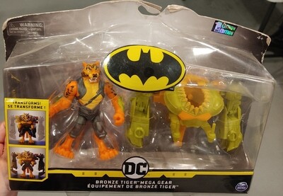Batman Bronze Tiger Mega Gear Spin Master