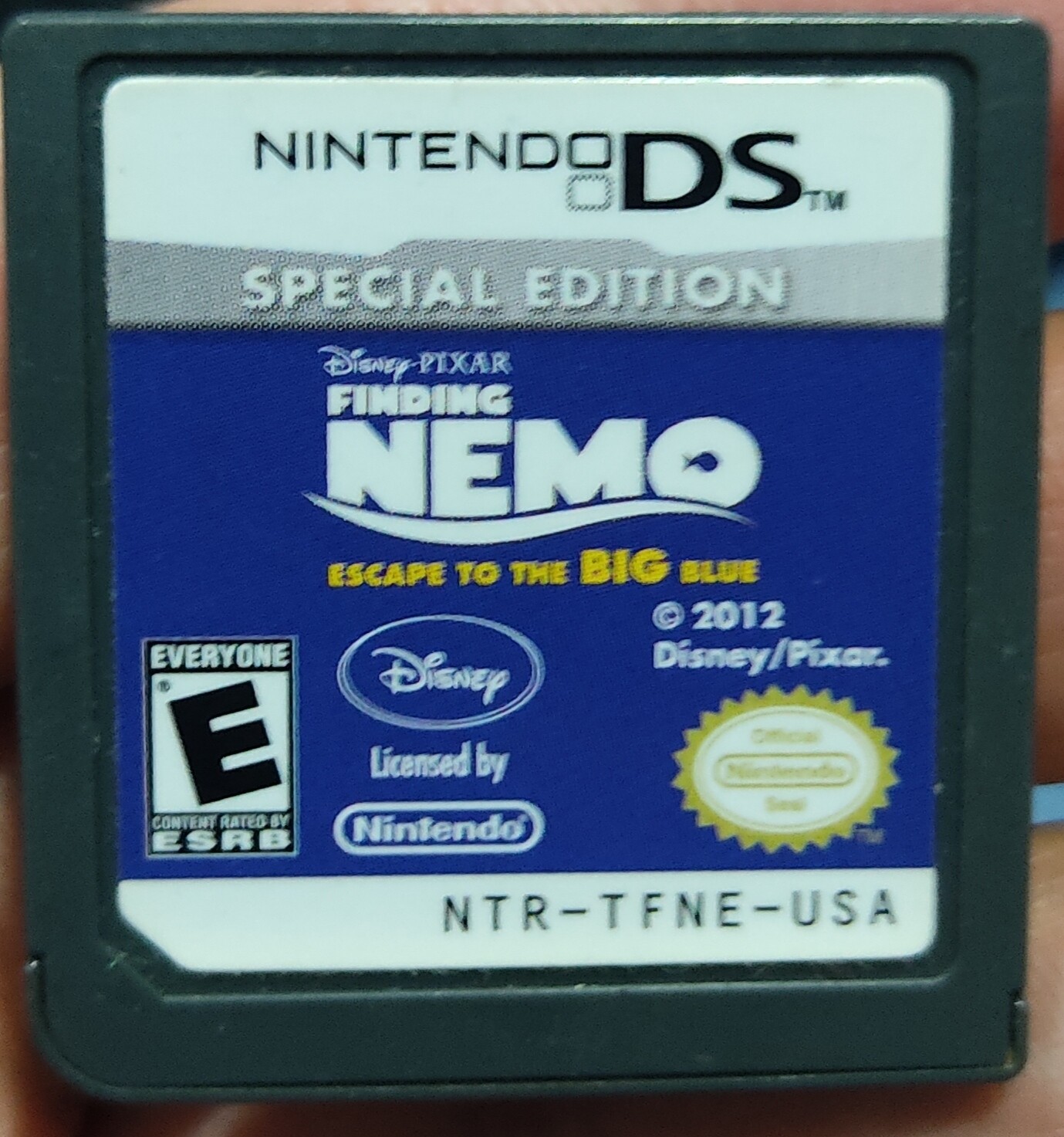 BA Finding Nemo Escape to the Big Blue Special Edition Nintendo DS Cartucho