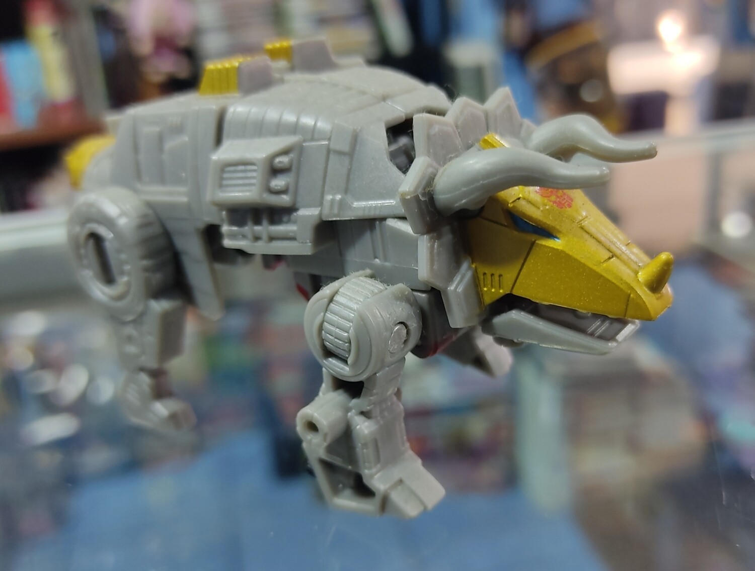 Slug Transformers Evolution Core Dinobot