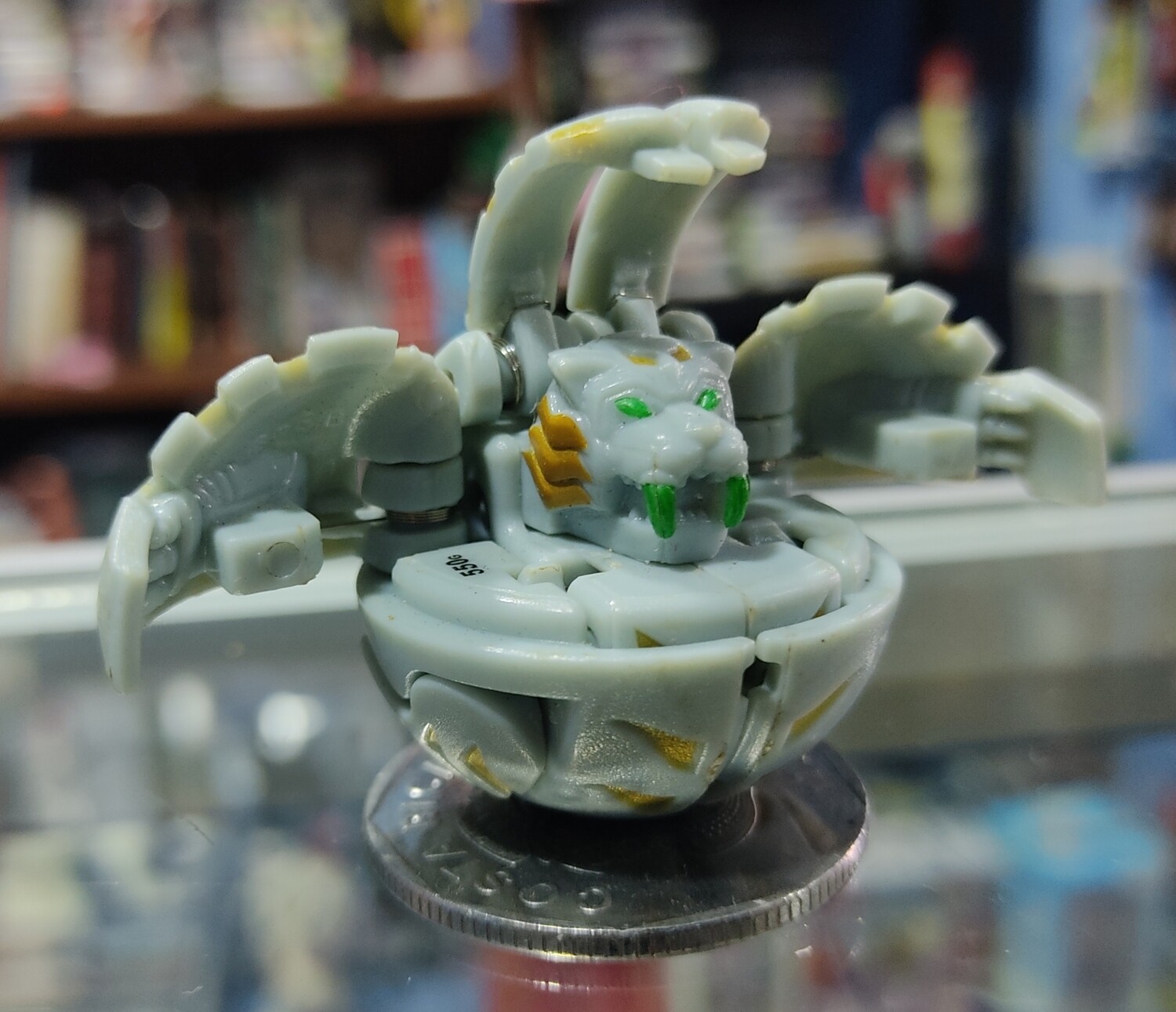 Bakugan Trigrera Gray