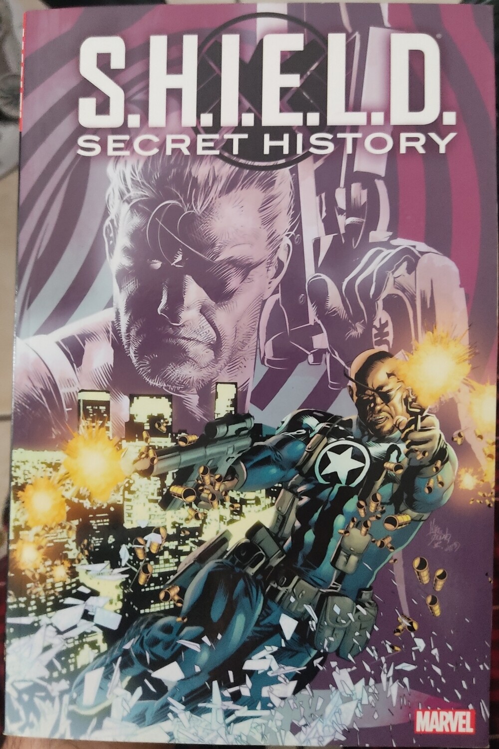 TS Shield Secret History TP Marvel Comics Ingles