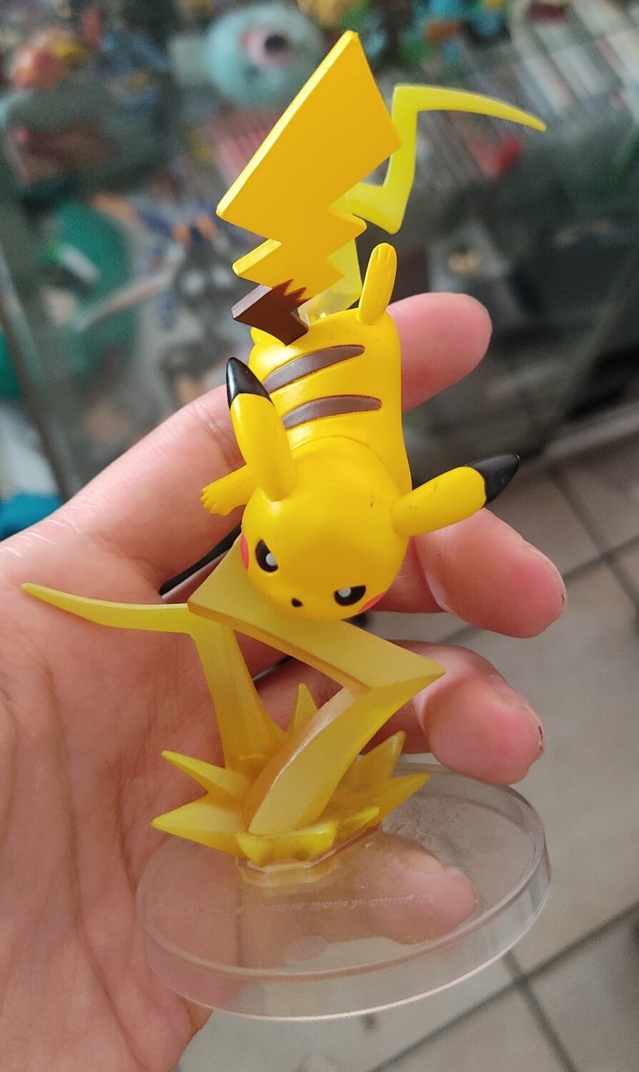 P01 Pikachu Figura Pokemon Center