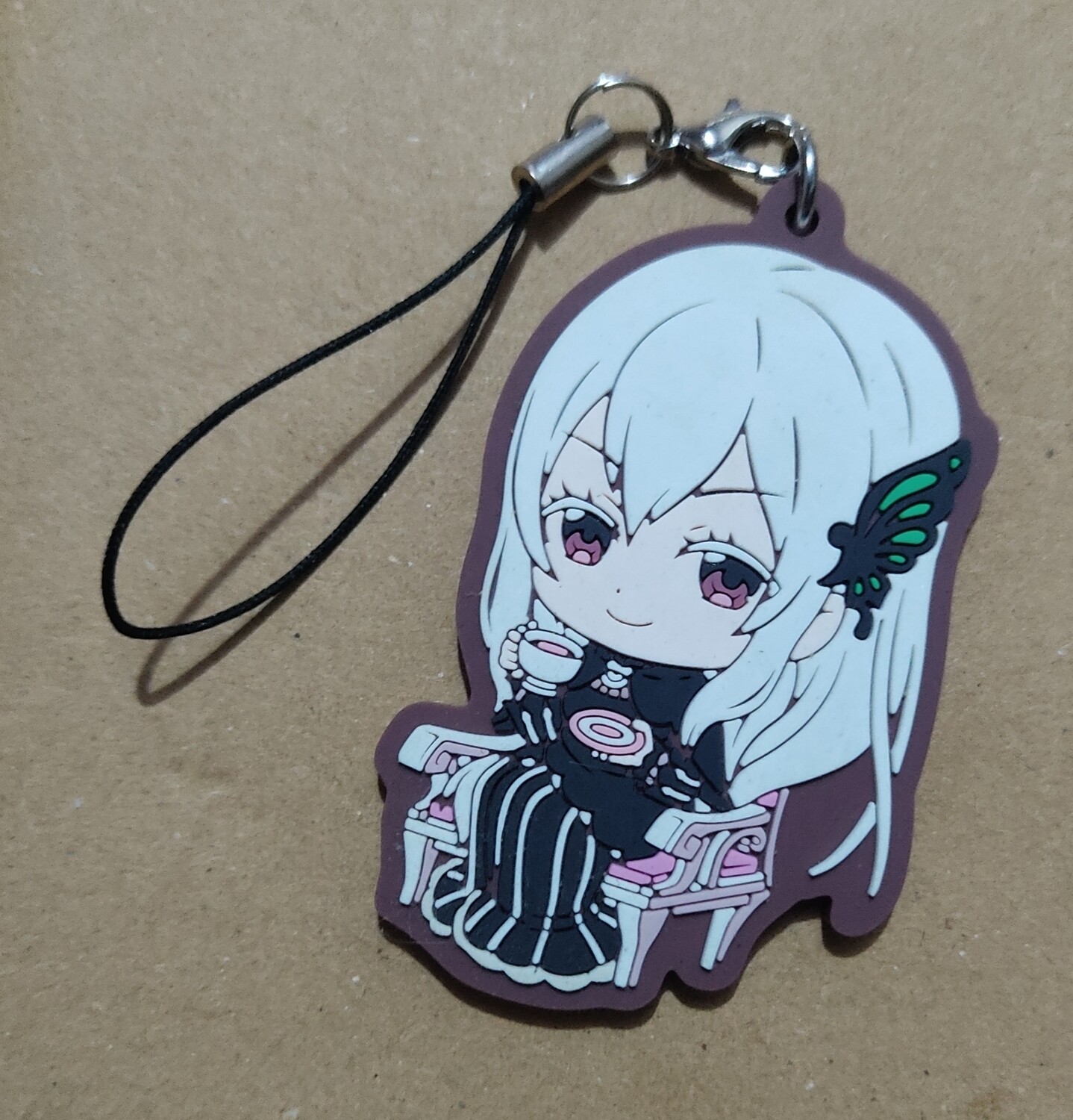 SH Re Zero Llavero Goma